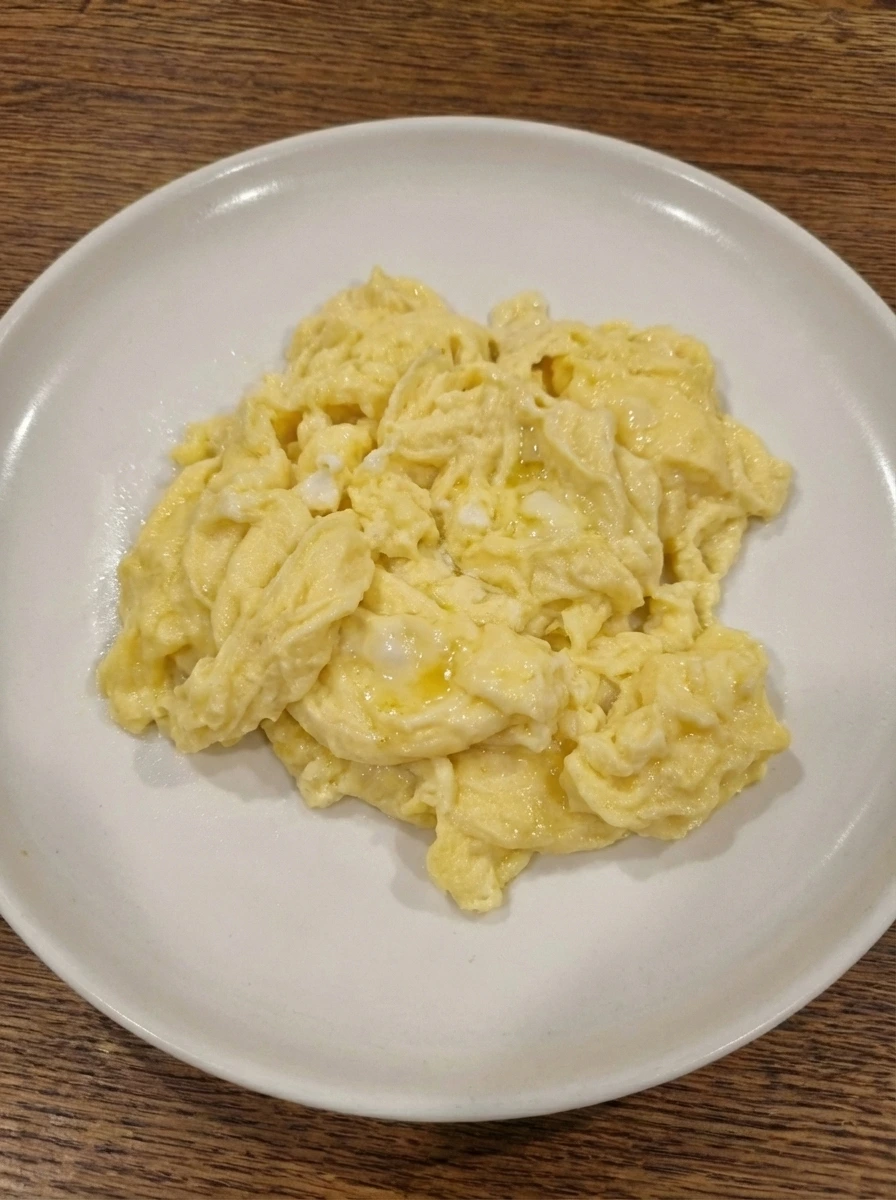 Soft scrambled eggs for Easy Breakfast Burritos